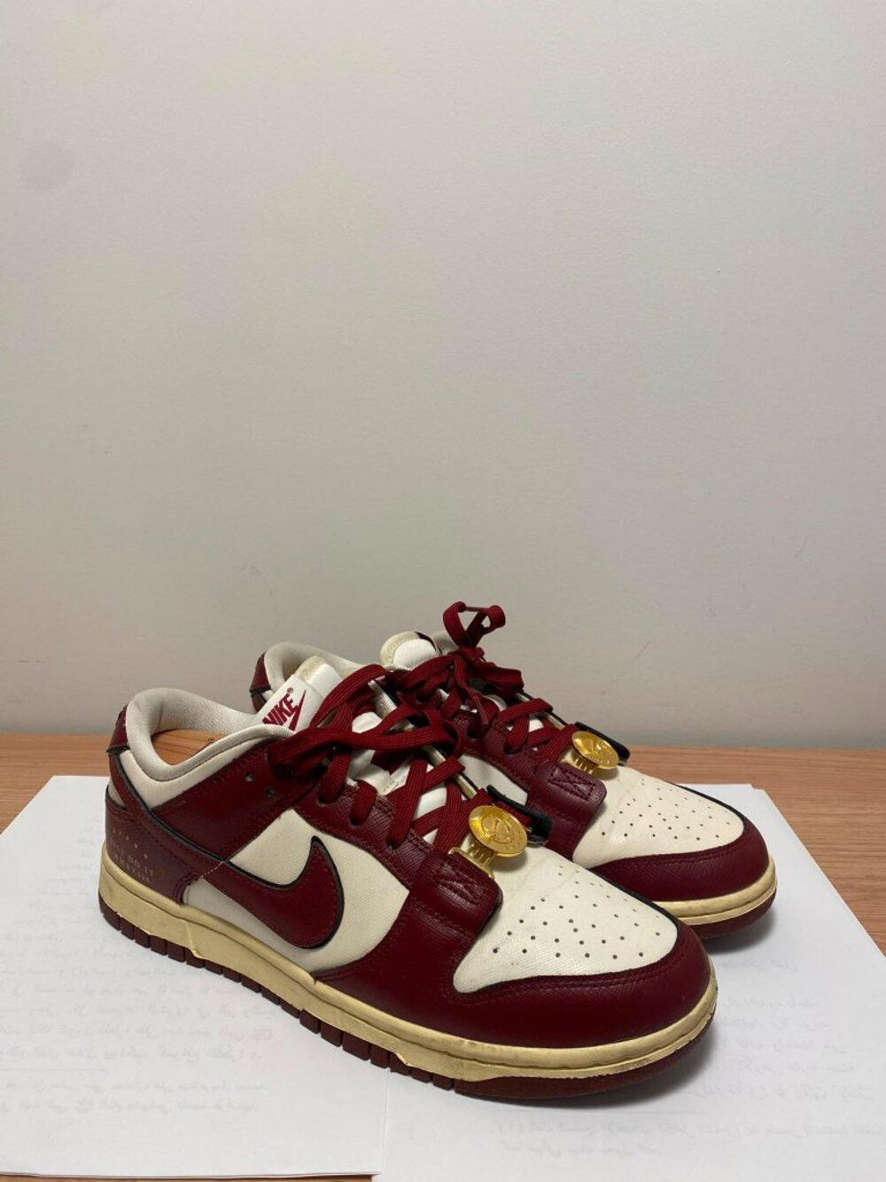 Nike Dunk Low SE Just Do It - Team Red (Pendentifs Dorés) - Taille 8.5 US